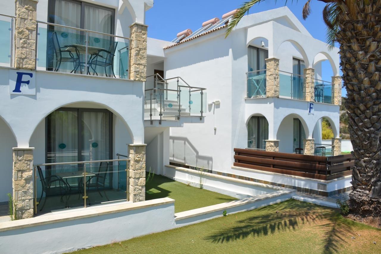 Latchi Escape Hotel And Suites Polis Exterior foto