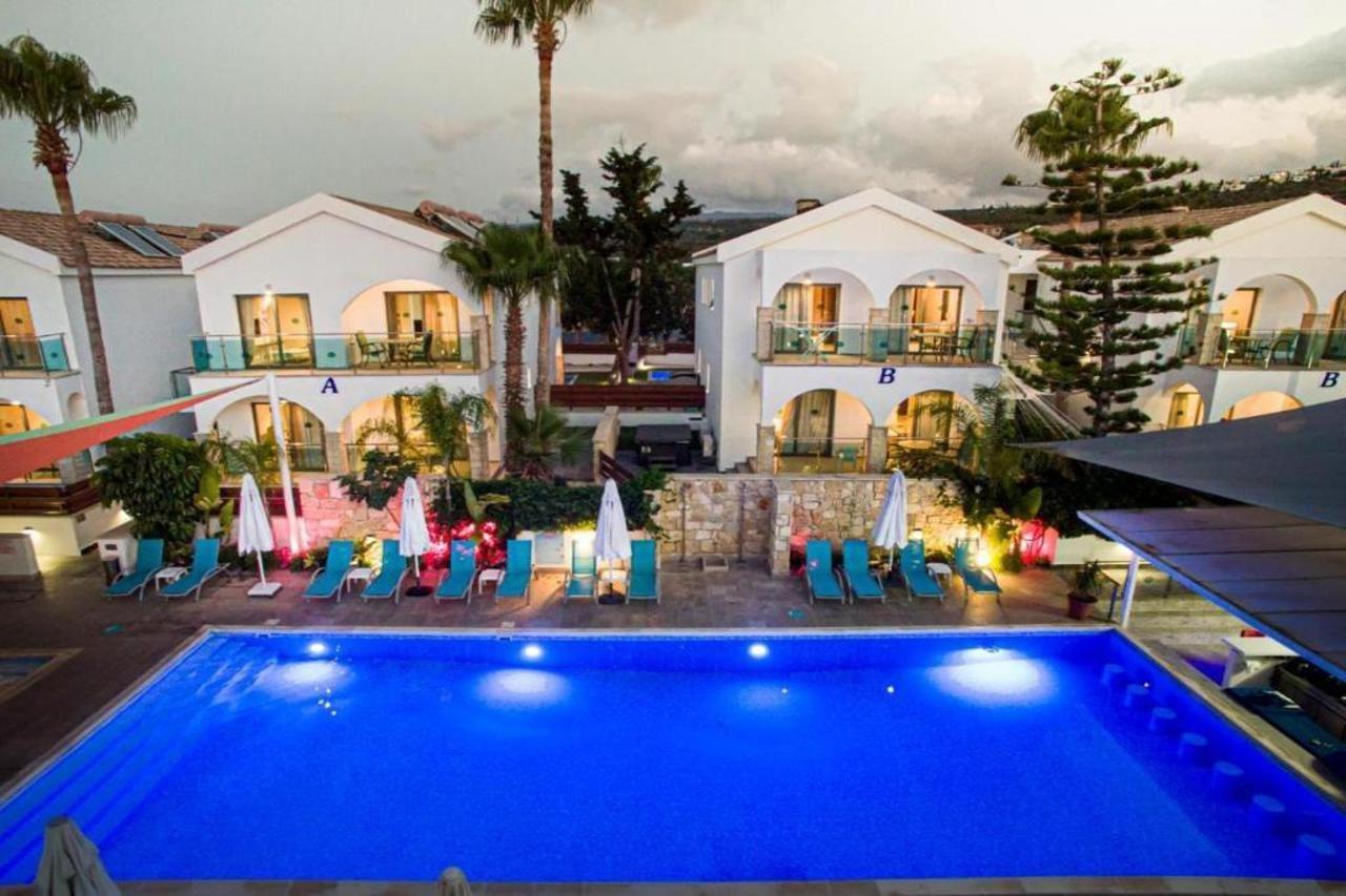 Latchi Escape Hotel And Suites Polis Exterior foto