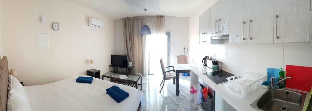 Latchi Escape Hotel And Suites Polis Exterior foto