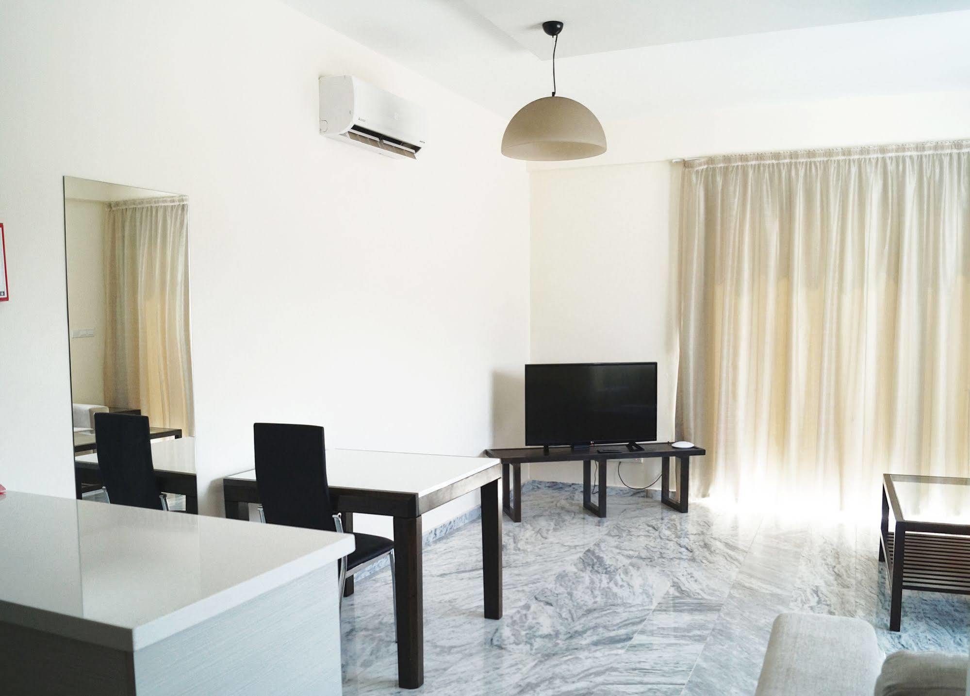 Latchi Escape Hotel And Suites Polis Exterior foto